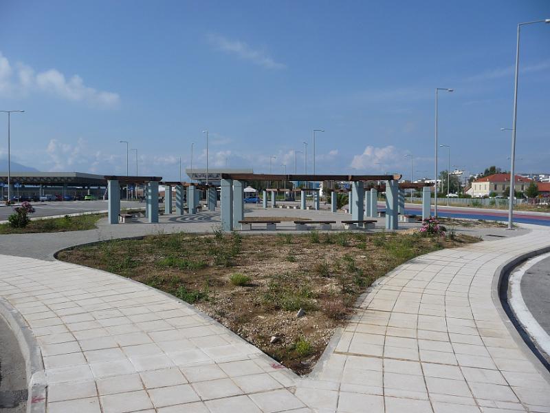 P1010901.JPG -   Der neue Hafen in Patras (South Port)  